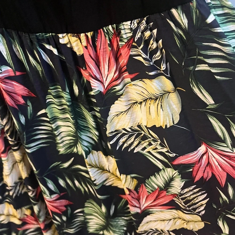 Women’s 3x maxi floral and black‎ maxi dress SHEIN curve - Picture 4 of 8